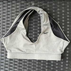 NIKE Women’s Small Sports Bra
